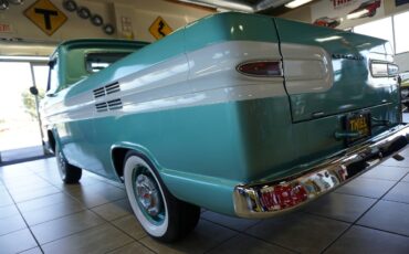 Chevrolet-Corvair-1961-Classic-Car-18