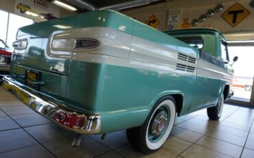 Chevrolet-Corvair-1961-Classic-Car-19