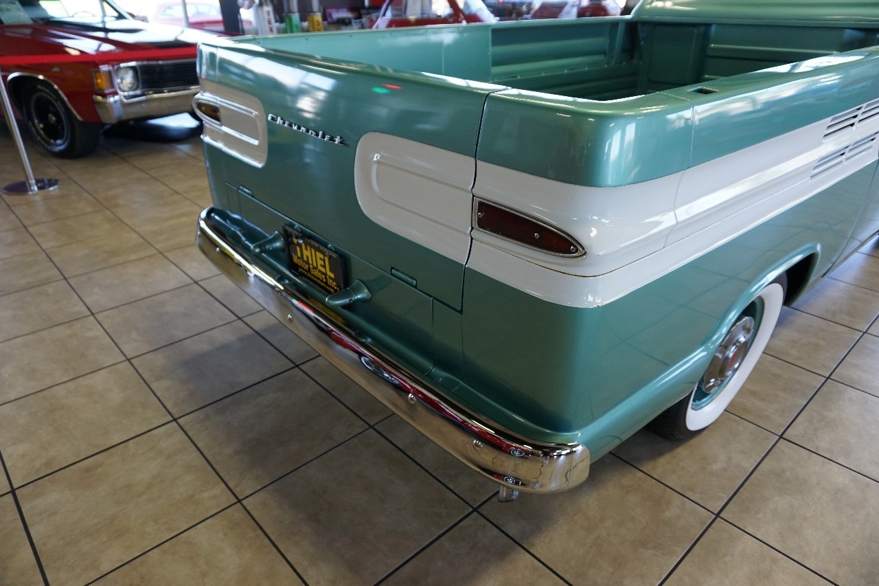 Chevrolet-Corvair-1961-Classic-Car-21
