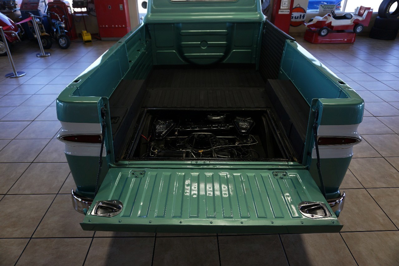 Chevrolet-Corvair-1961-Classic-Car-31