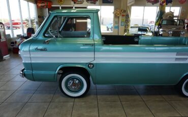Chevrolet-Corvair-1961-Classic-Car-33