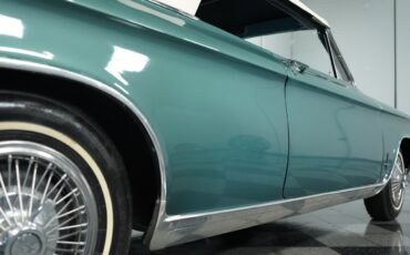 Chevrolet-Corvair-1964-Convertible-24