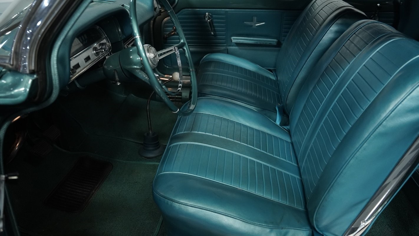 Chevrolet-Corvair-1964-Convertible-32