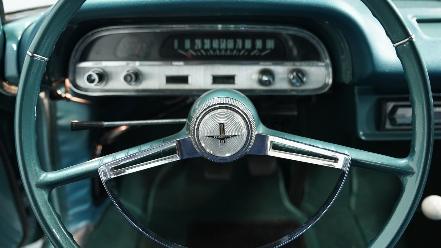 Chevrolet-Corvair-1964-Convertible-33