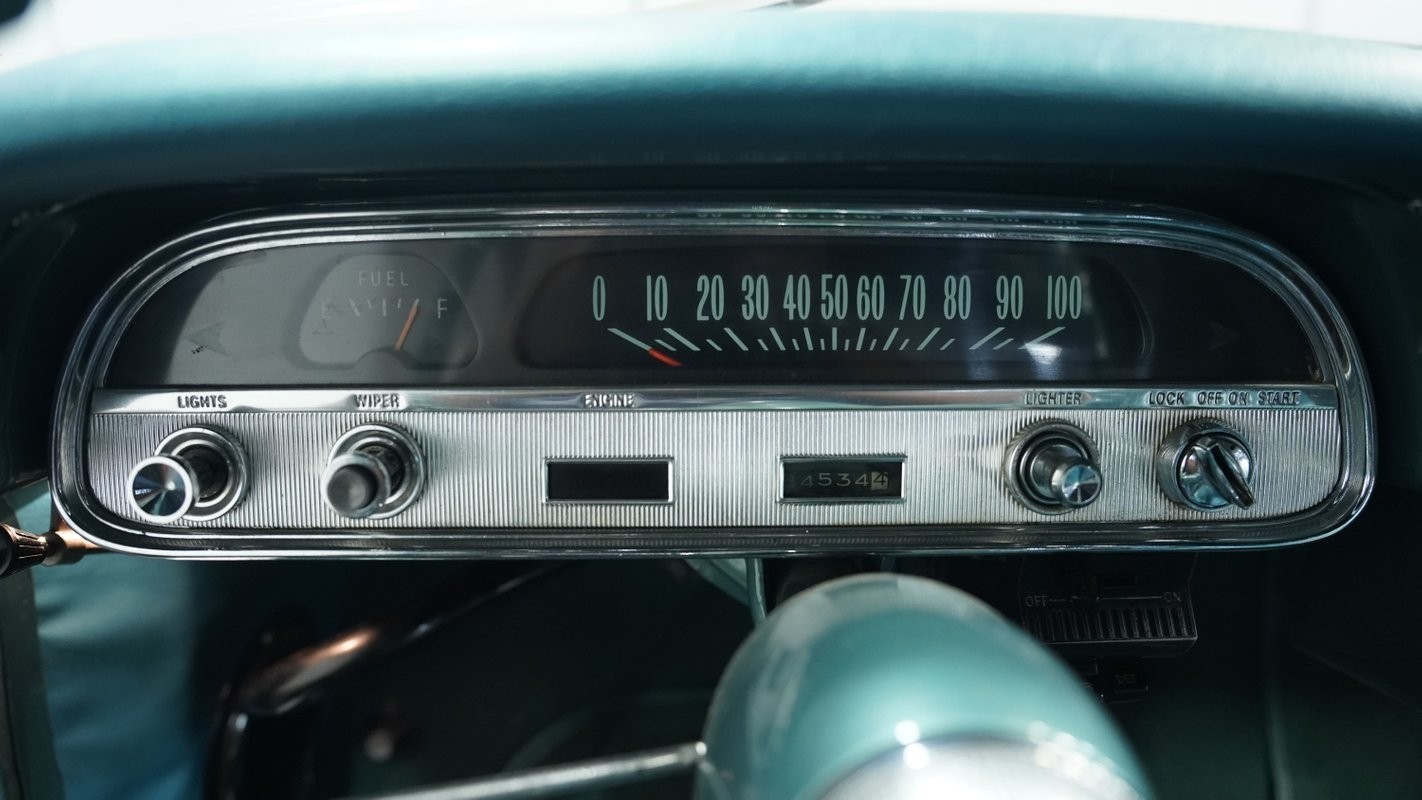 Chevrolet-Corvair-1964-Convertible-34