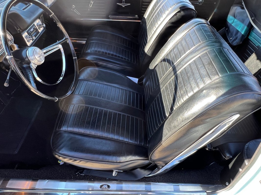 Chevrolet-Corvair-1964-Convertible-34