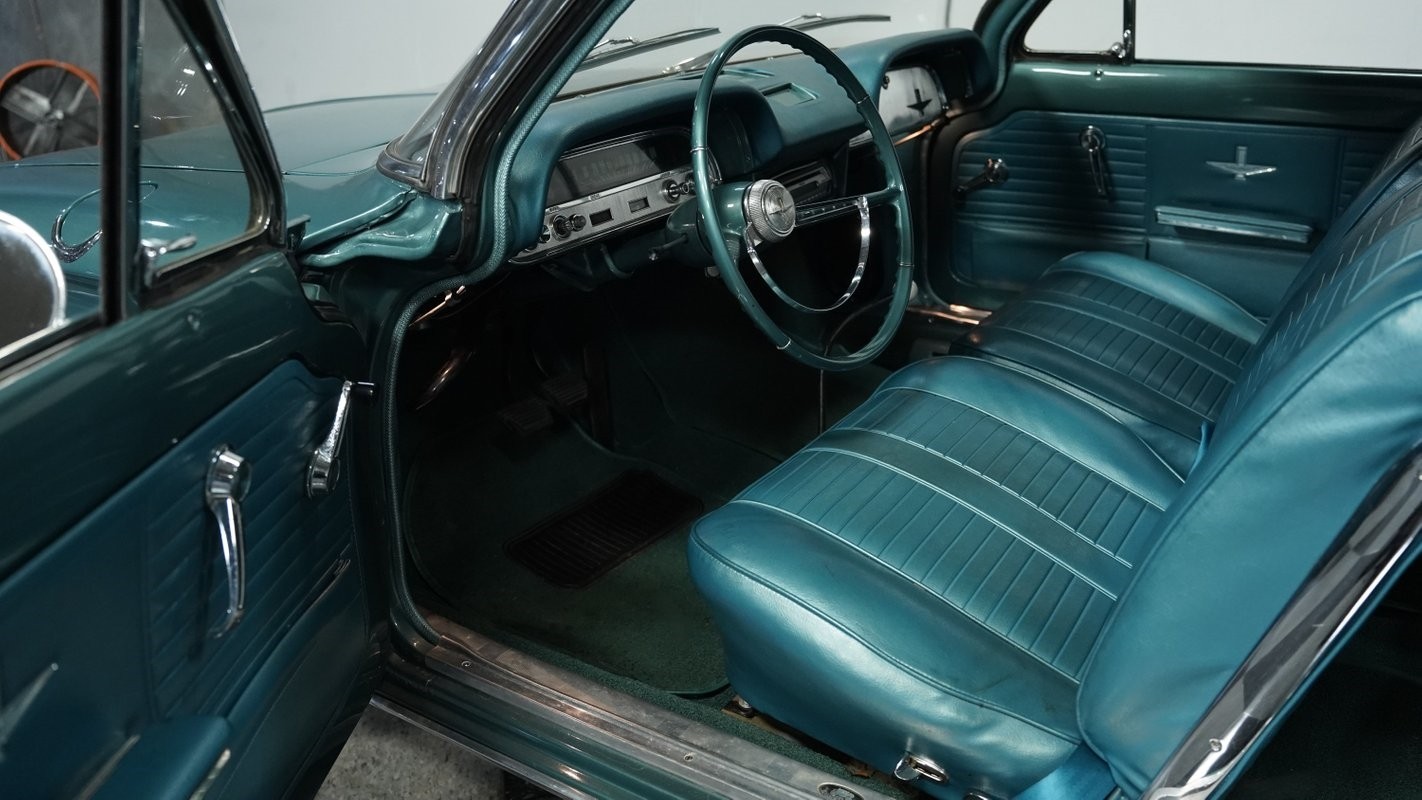 Chevrolet-Corvair-1964-Convertible-4