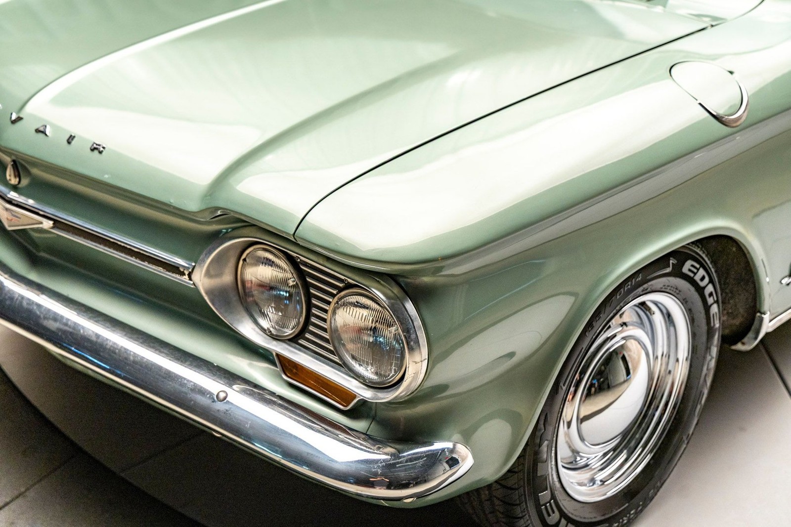 Chevrolet-Corvair-1964-Coupe-15