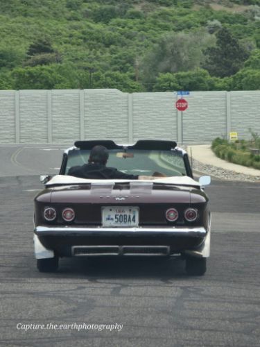 Chevrolet-Corvair-1964-White-10
