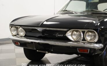 Chevrolet-Corvair-1966-Convertible-19