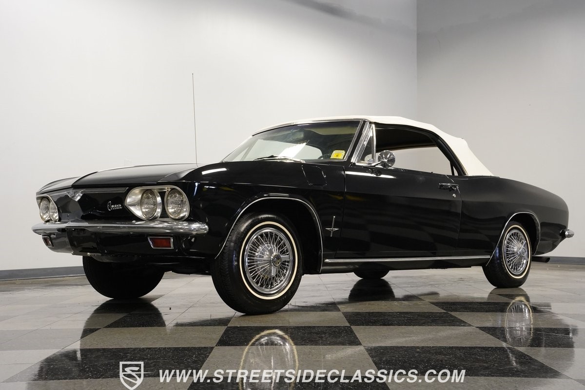 Chevrolet-Corvair-1966-Convertible-21