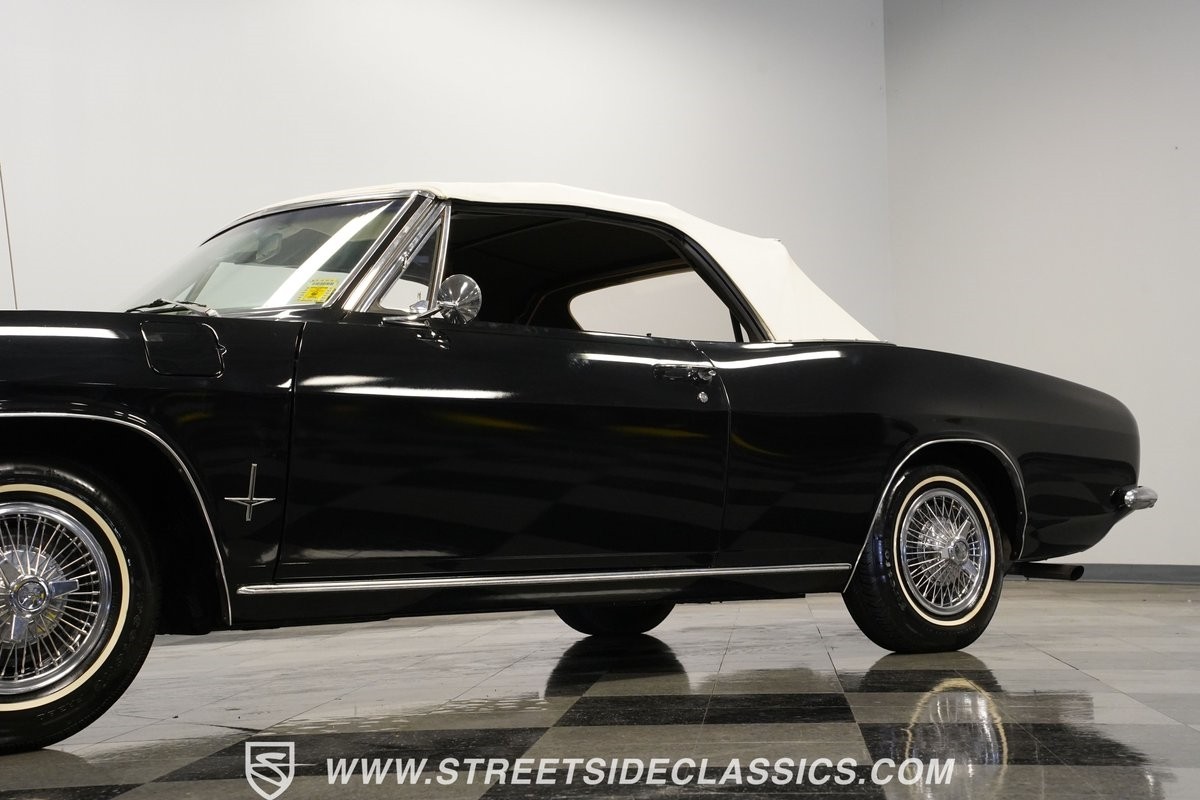 Chevrolet-Corvair-1966-Convertible-22