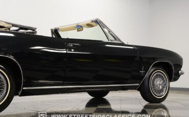 Chevrolet-Corvair-1966-Convertible-28
