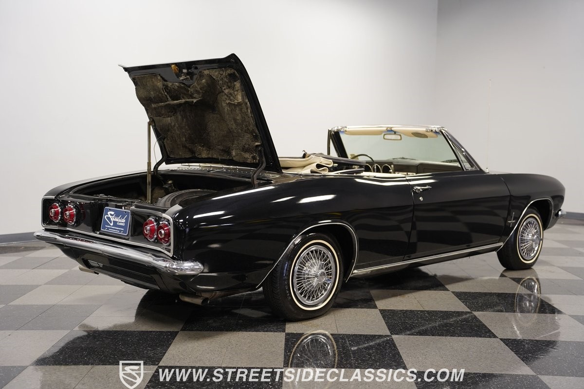 Chevrolet-Corvair-1966-Convertible-31