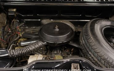 Chevrolet-Corvair-1966-Convertible-34