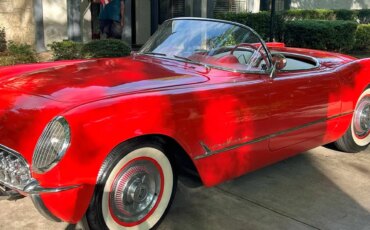 Chevrolet-Corvette-1955-Gypsy-Red-Beige-1
