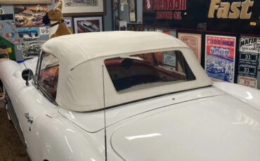 Chevrolet-Corvette-1956