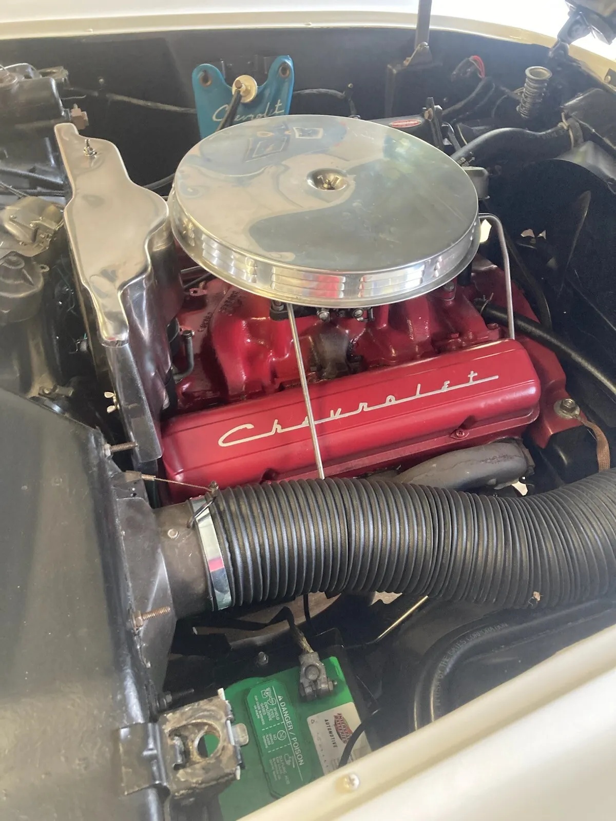 Chevrolet-Corvette-1956-5