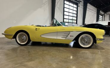 Chevrolet-Corvette-1958-American-Muscle-Car-10