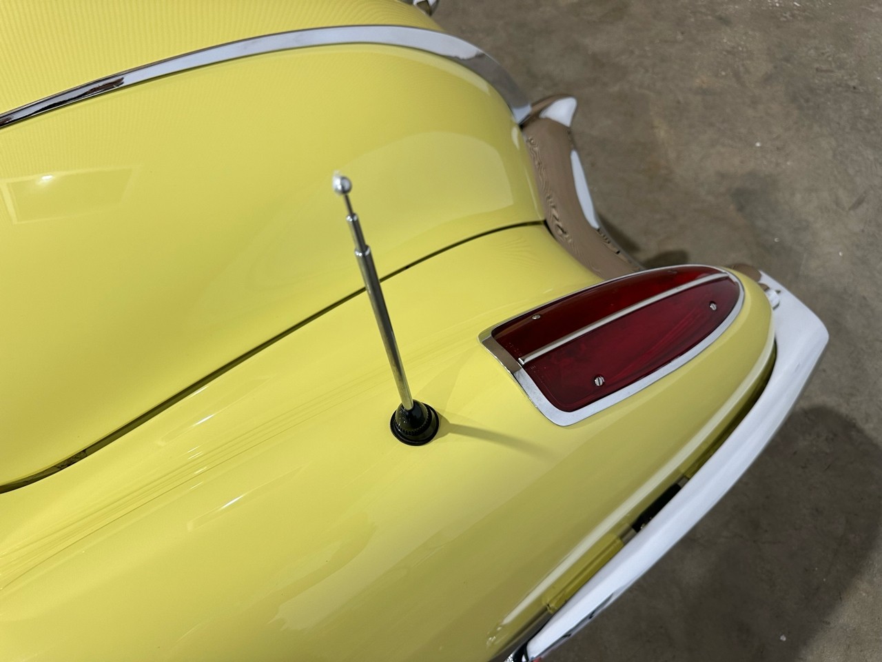 Chevrolet-Corvette-1958-American-Muscle-Car-18