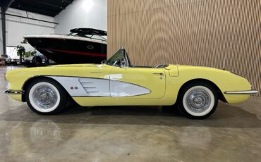 Chevrolet-Corvette-1958-American-Muscle-Car-20