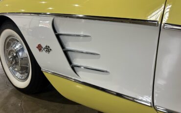 Chevrolet-Corvette-1958-American-Muscle-Car-22