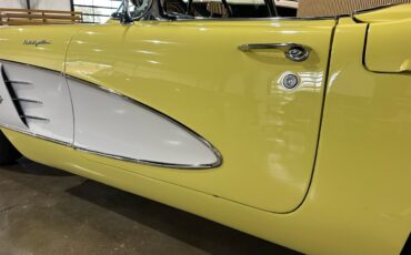 Chevrolet-Corvette-1958-American-Muscle-Car-23