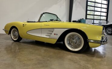 Chevrolet-Corvette-1958-American-Muscle-Car-9