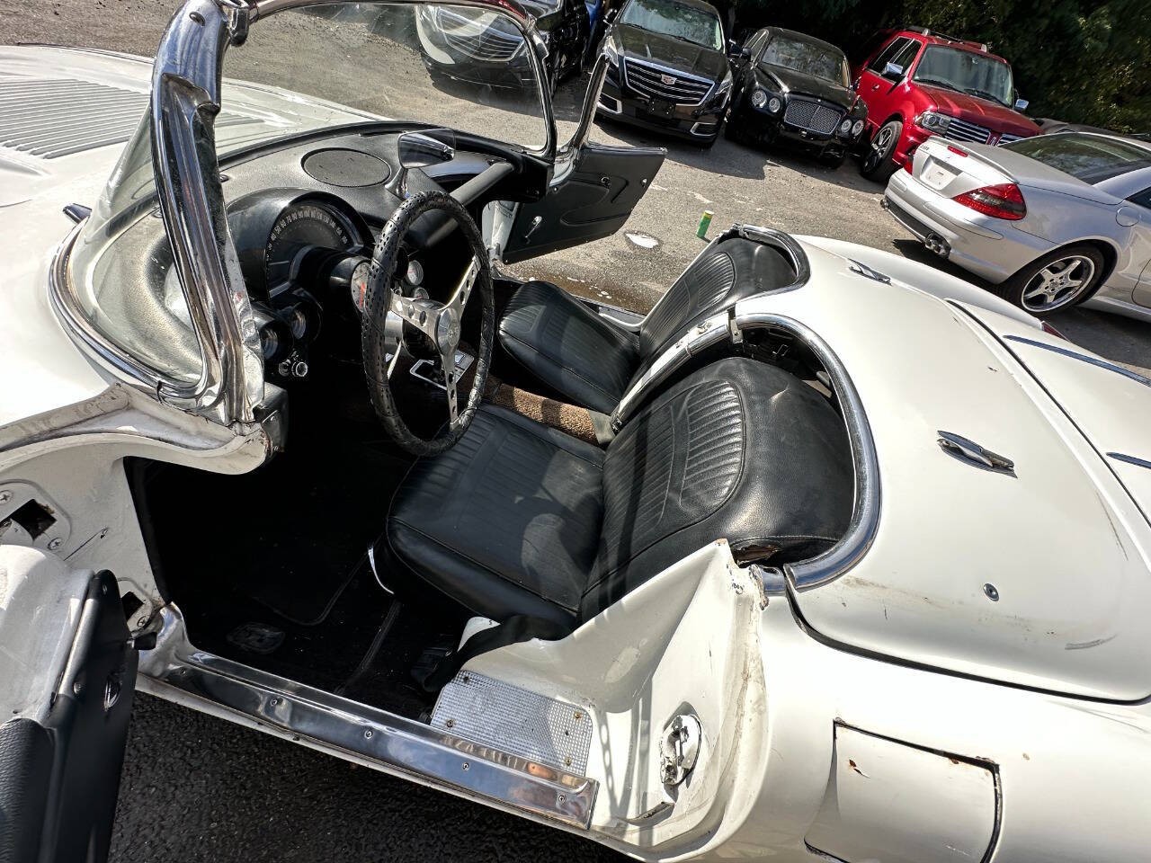 Chevrolet-Corvette-1958-Convertible-17