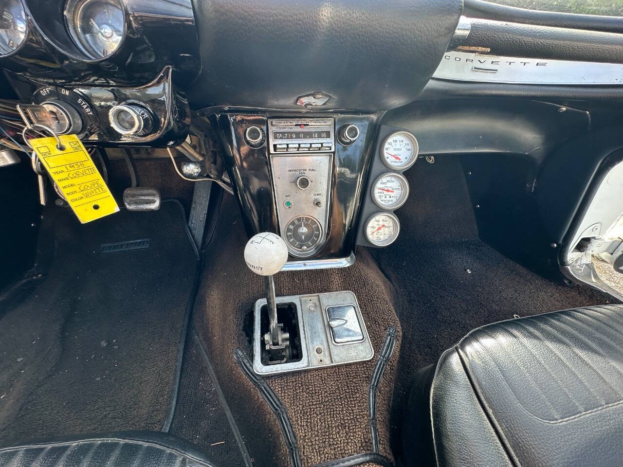 Chevrolet-Corvette-1958-Convertible-25