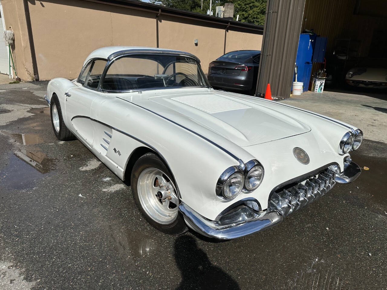 Chevrolet-Corvette-1958-Convertible-33