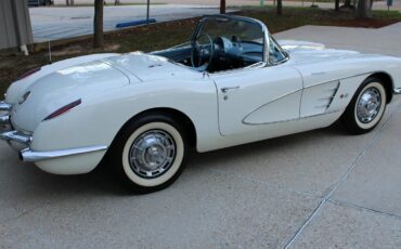 Chevrolet-Corvette-1959-16