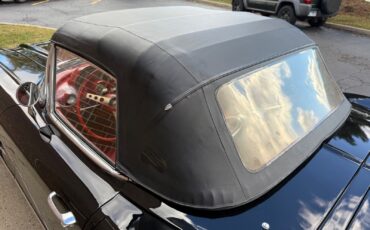 Chevrolet-Corvette-1961-Convertible-14