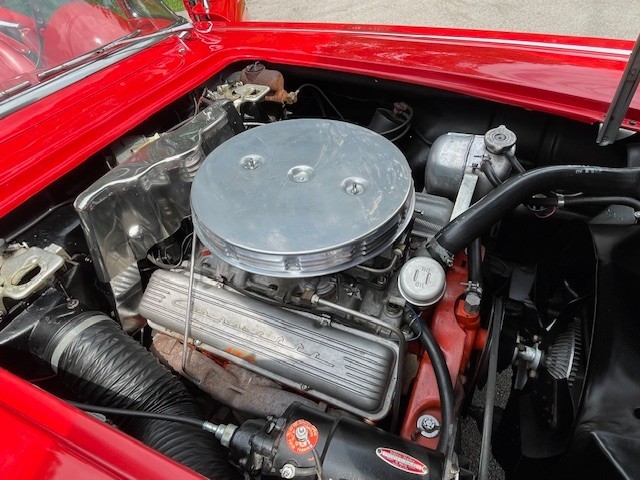 Chevrolet-Corvette-1961-Convertible-17