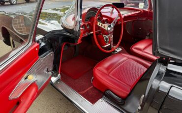 Chevrolet-Corvette-1961-Convertible-26