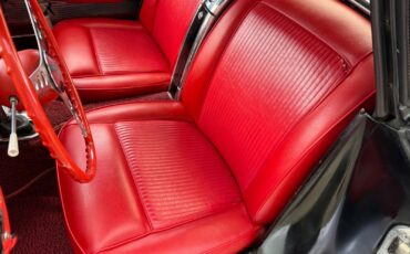 Chevrolet-Corvette-1961-Convertible-27
