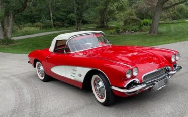Chevrolet-Corvette-1961-Convertible-28