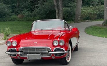 Chevrolet-Corvette-1961-Convertible-34