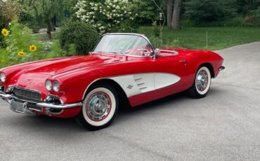 Chevrolet-Corvette-1961-Convertible-35