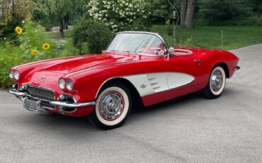 Chevrolet-Corvette-1961-Convertible-36