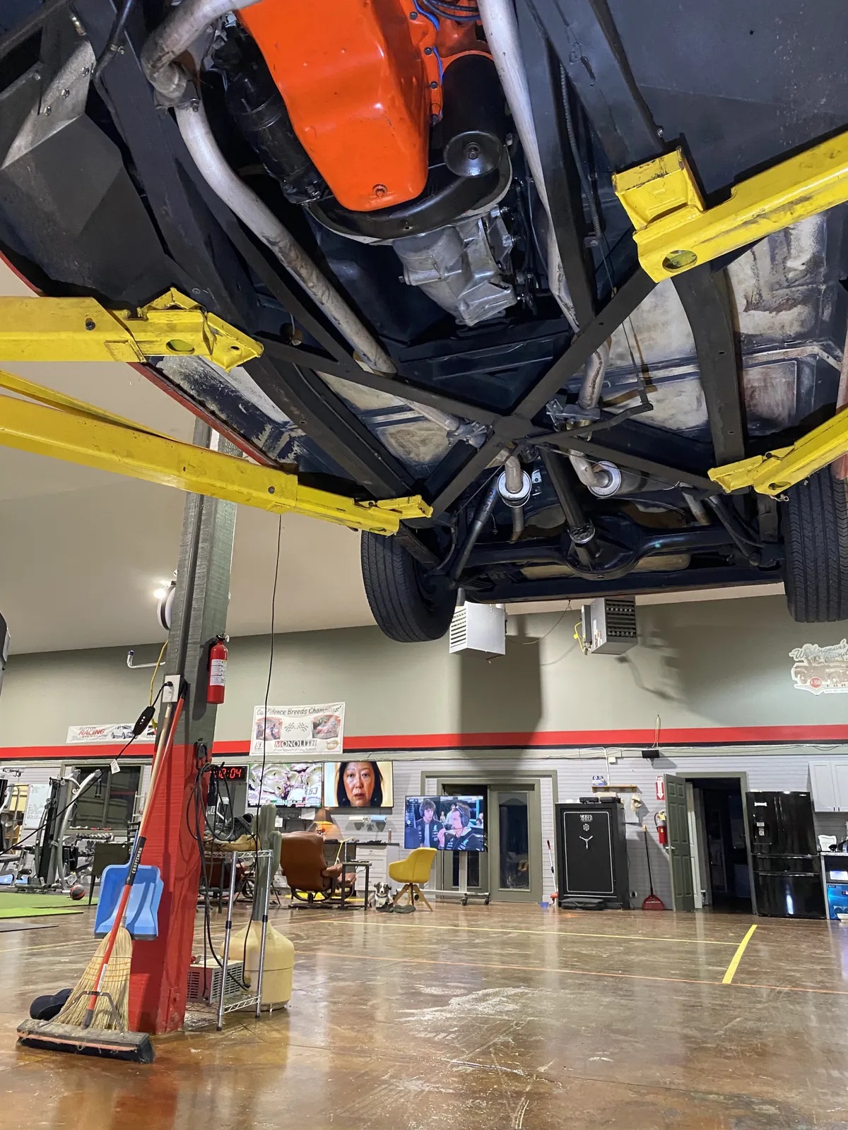 Chevrolet-Corvette-1961-Red-Red-2