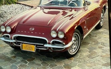 Chevrolet-Corvette-1962