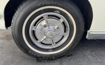 Chevrolet-Corvette-1963-10