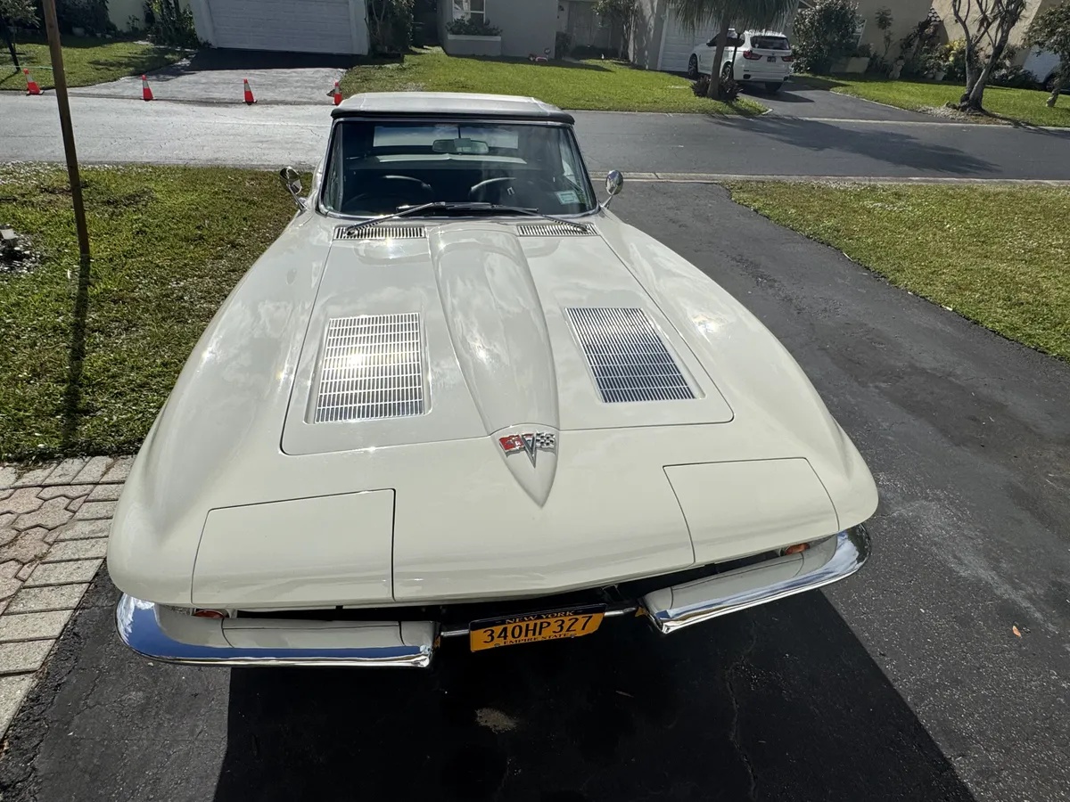 Chevrolet-Corvette-1963-15