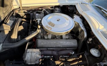 Chevrolet-Corvette-1963-17