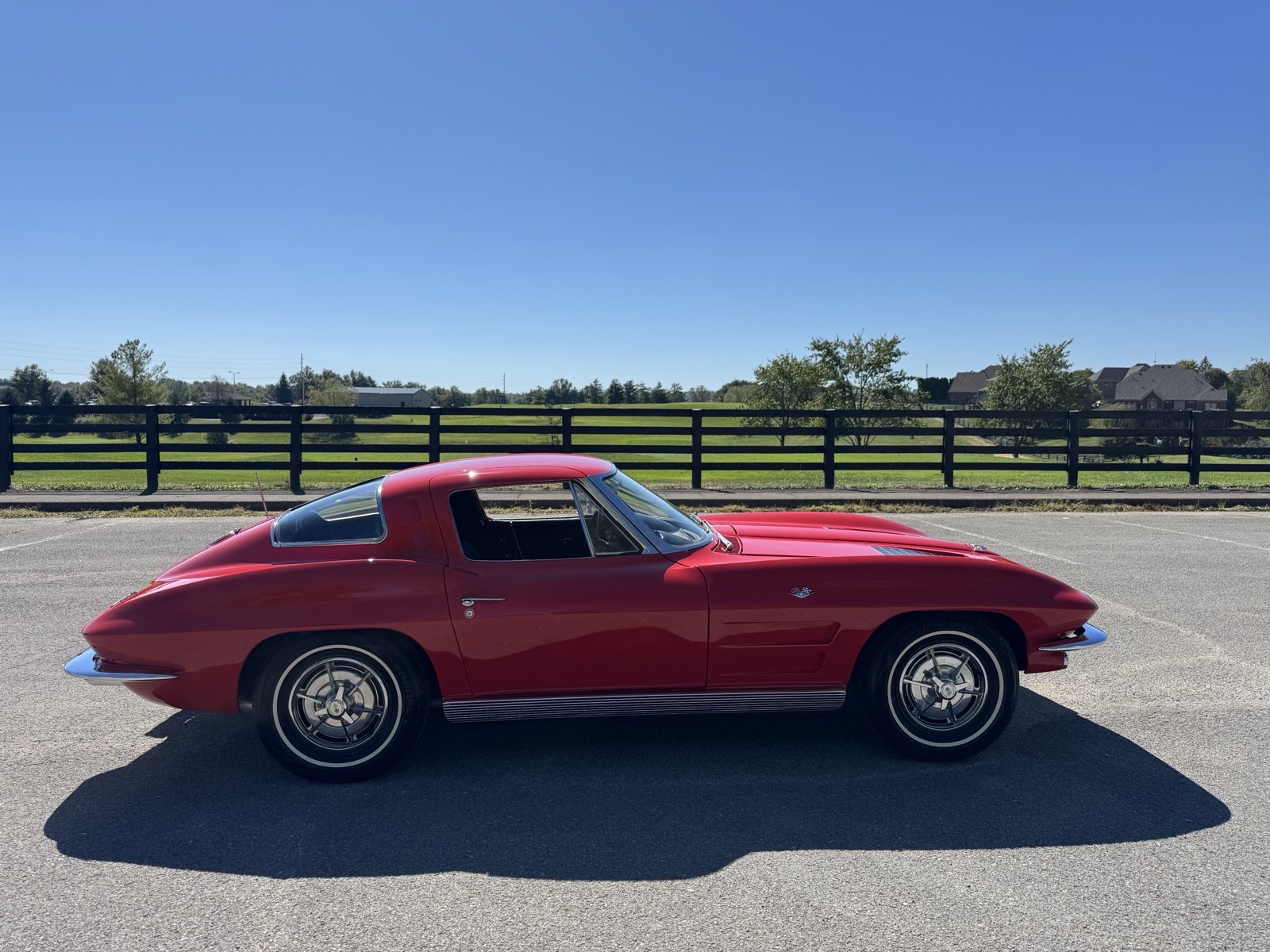 Chevrolet-Corvette-1963-18