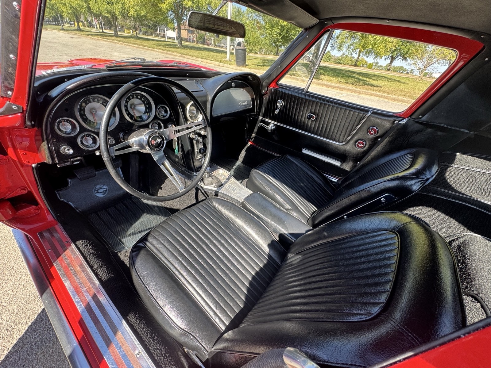 Chevrolet-Corvette-1963-24