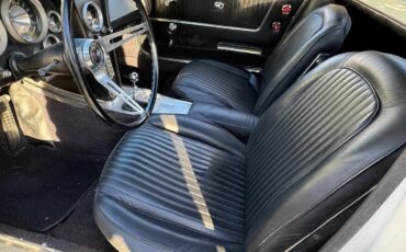 Chevrolet-Corvette-1963-5