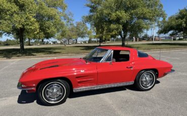 Chevrolet-Corvette-1963-6