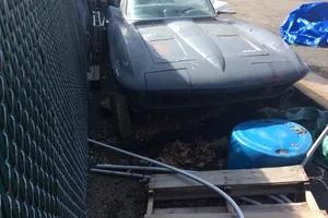 Chevrolet-Corvette-1963-Black-Black-7